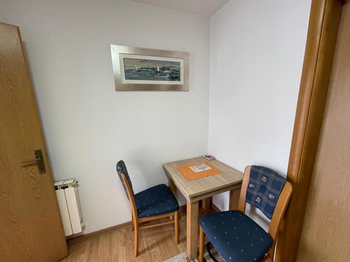 Apartmani Brod Zeniça Dış mekan fotoğraf