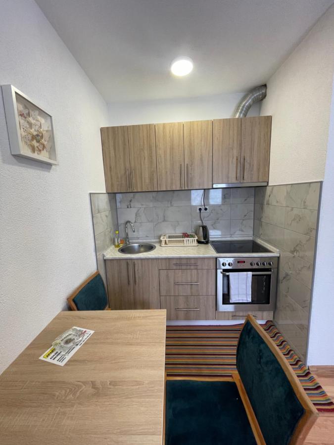 Apartmani Brod Zeniça Dış mekan fotoğraf
